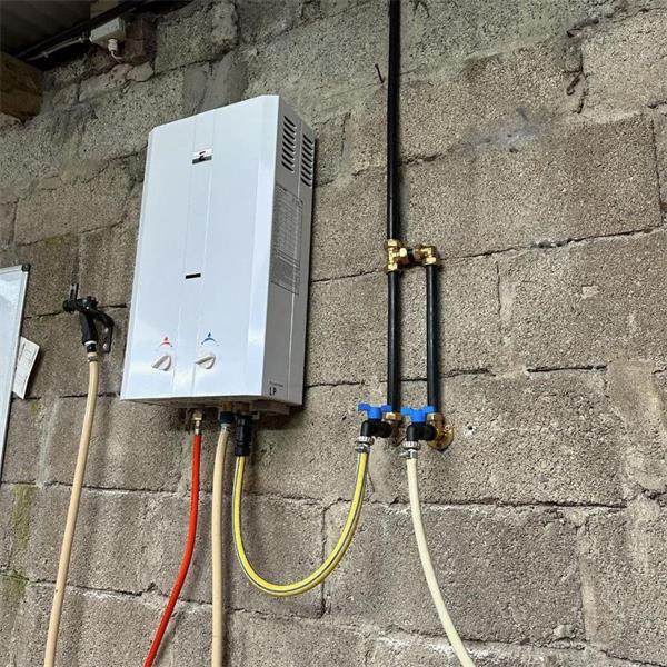 Gas Water Heater